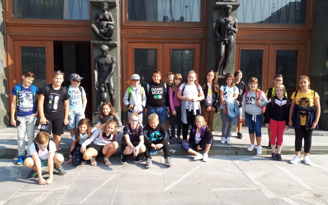 Četrtošolci in petošolci na kulturnem dnevu v Ljubljani